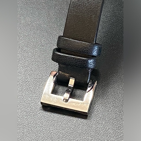 Tory Burch For Fit Bit Black leather wrap band - Picture 8 of 12